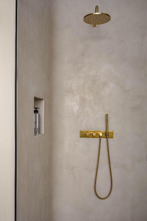 Three-Bedroom Apartment - Image 25