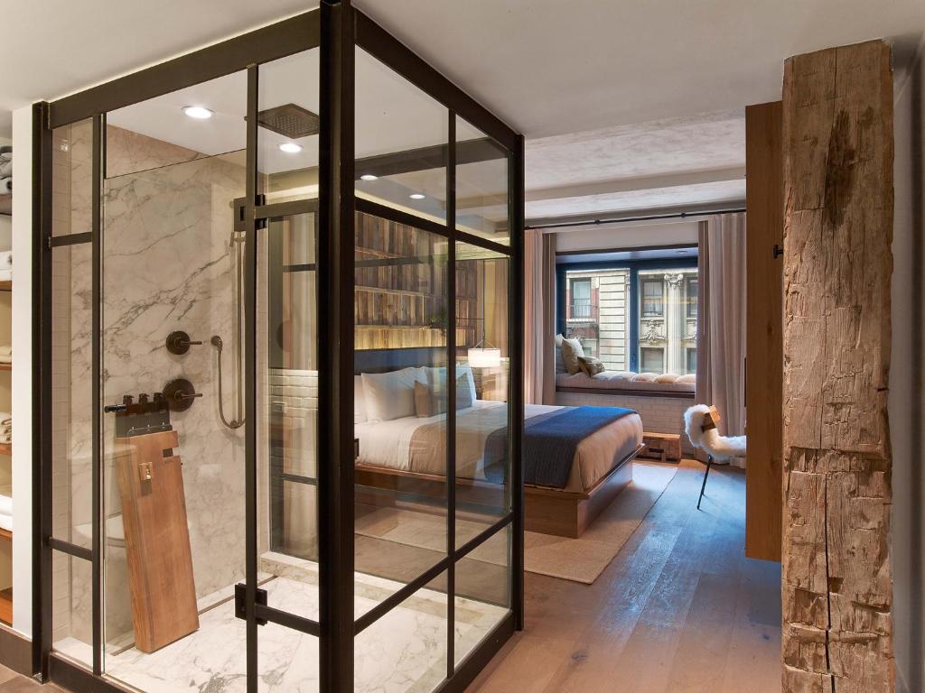 Double Room - Image 4