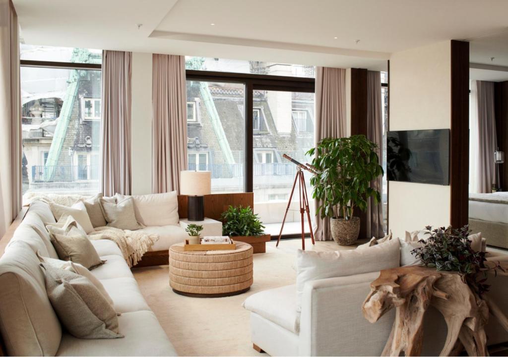 Dover Terrace Suite - Image 6