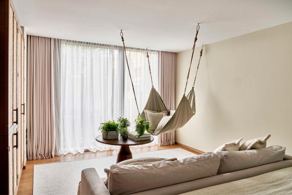 Junior Suite - Image 6