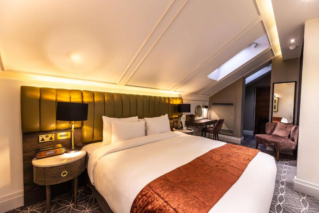 Duplex King Suite - Image 5