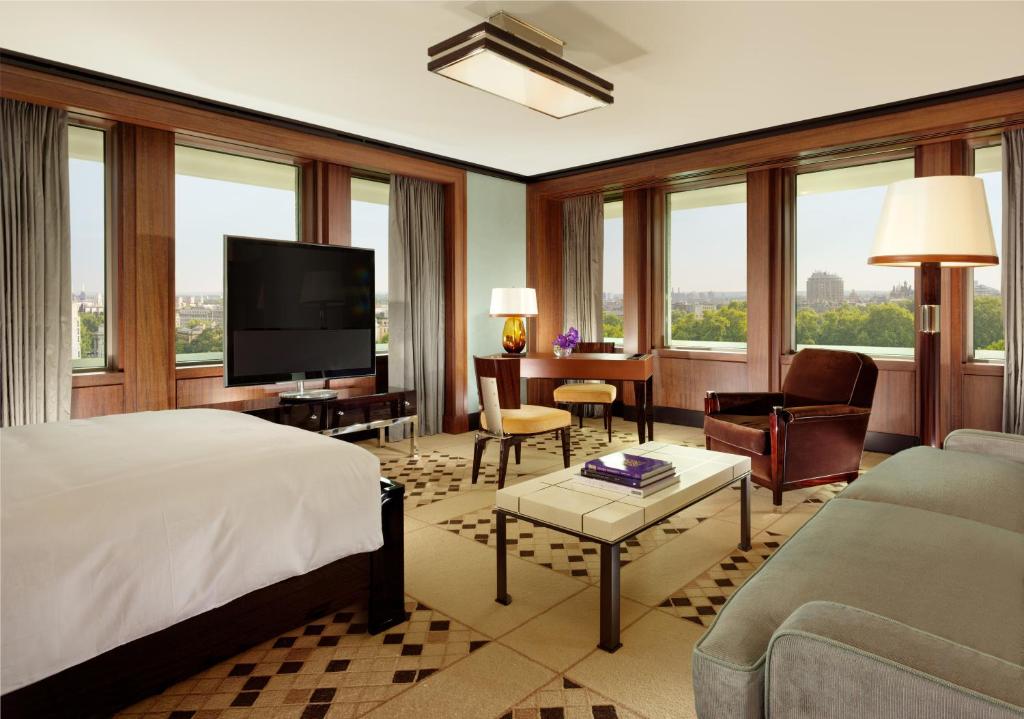 Park View Studio - Image 1