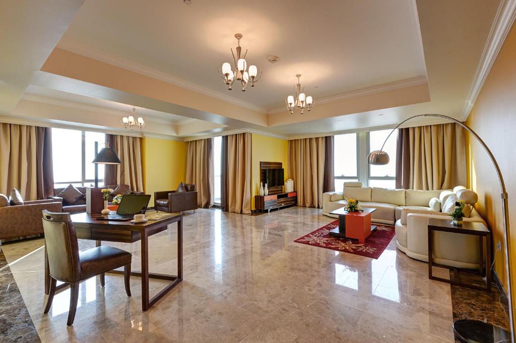 Presidential Suite - Image 11