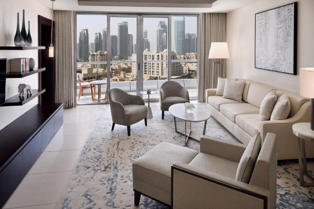 One Bedroom Burj Khalifa & Fountain View Residence - Image 1