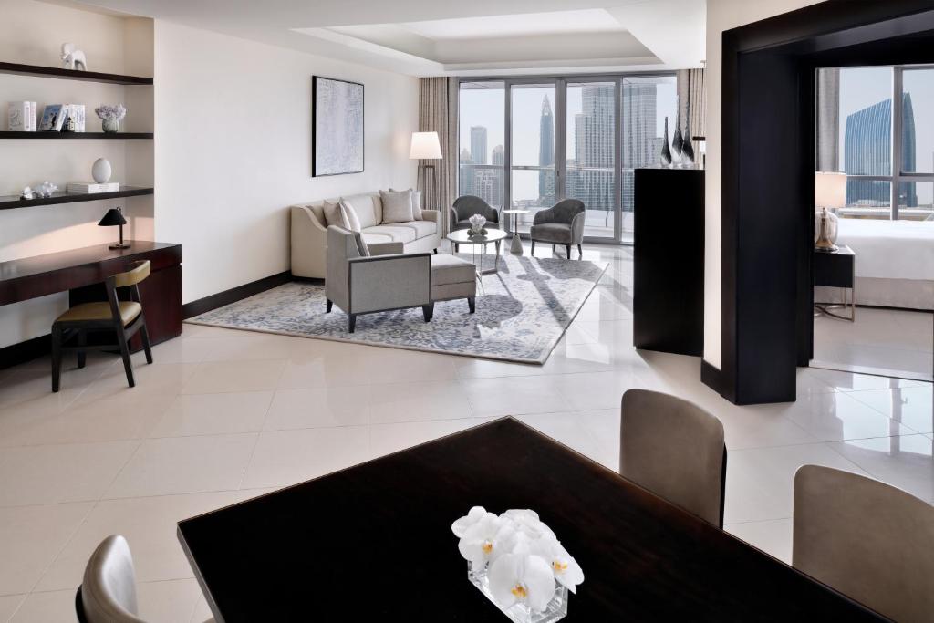 Two Bedroom Burj Khalifa & Fountain View Residence with Balcony - Image 5