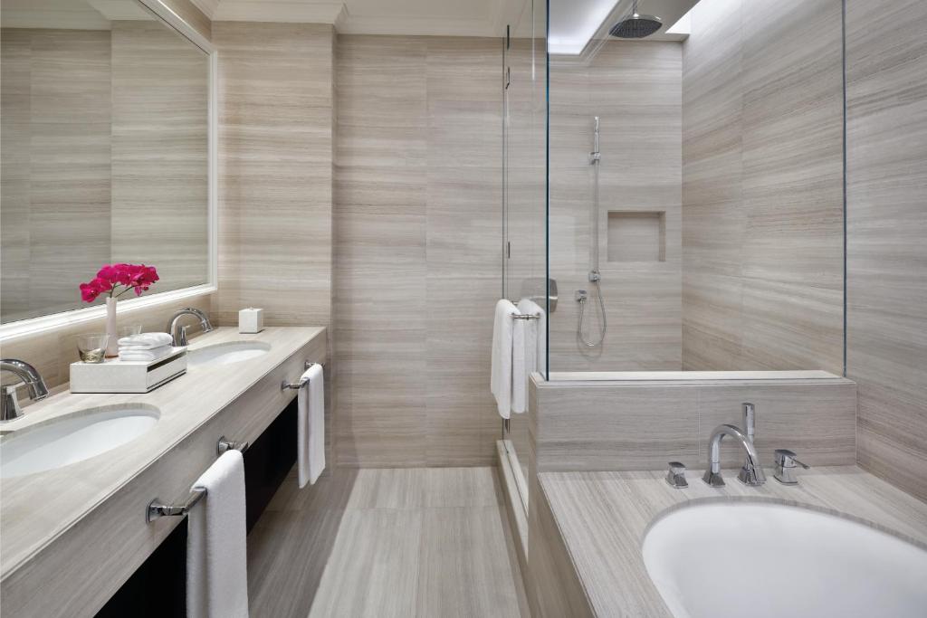 Deluxe Burj Khalifa and Fountain View Twin - Image 4