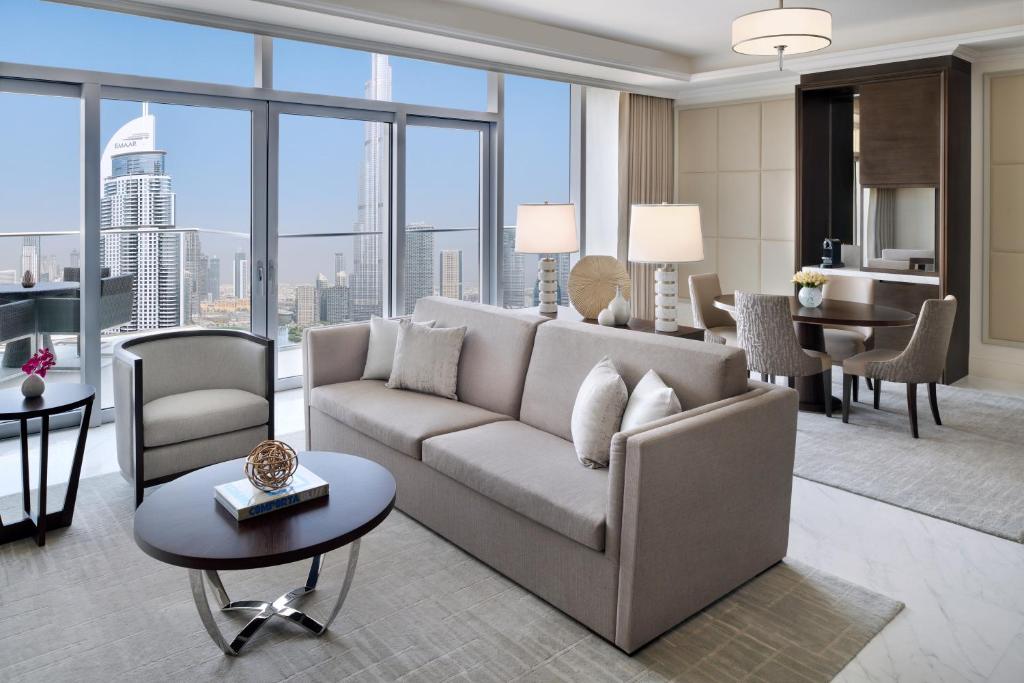 Executive Suite Burj Khalifa and  Fountain View - Image 2