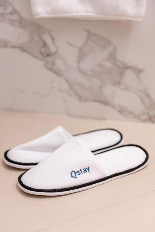 Two-Bedroom Deluxe Apartment with Balcony - Image 18