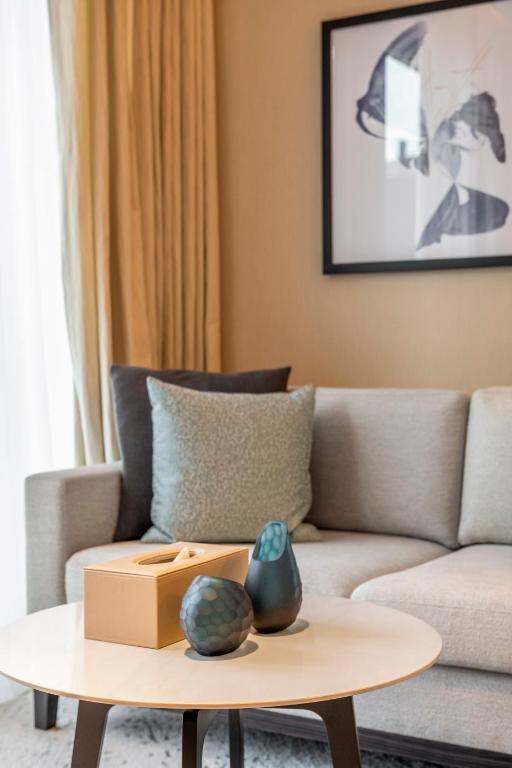 Two-Bedroom Deluxe Apartment with Balcony - Image 32