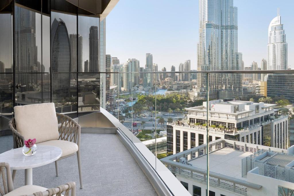 Club Room Burj View - Image 5