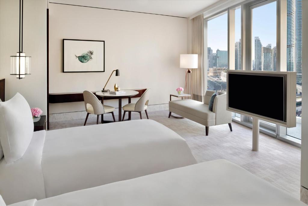 Club Twin Burj View Room - Image 3