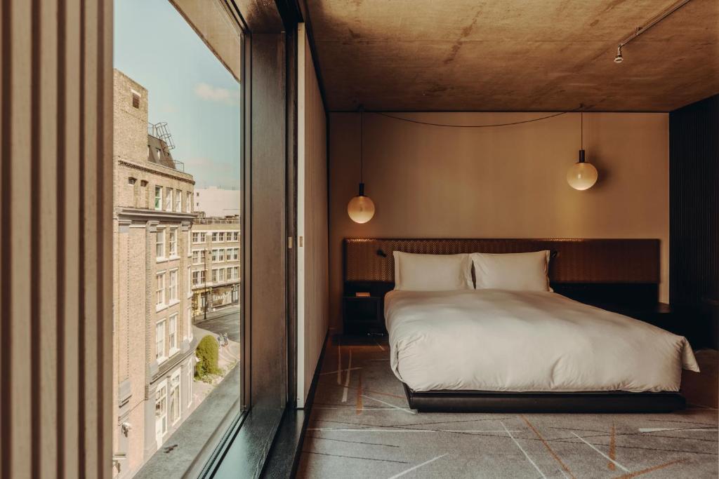 Junior Suite - Image 4