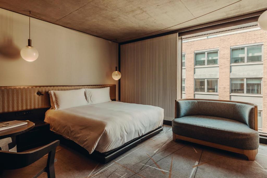 Premium Room - Image 1
