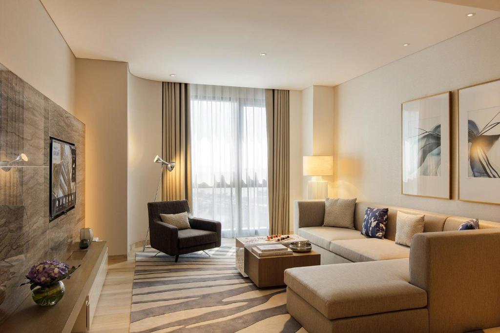 City View One Bedroom Apartment - Image 1