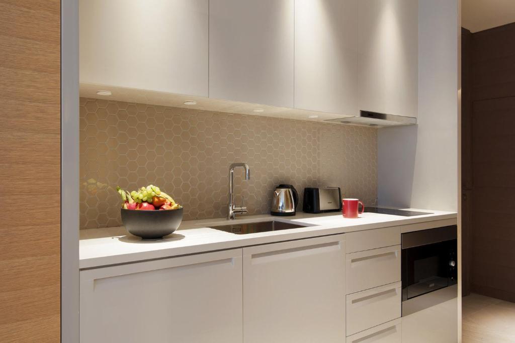 City View Studio - Twin Beds - Image 4