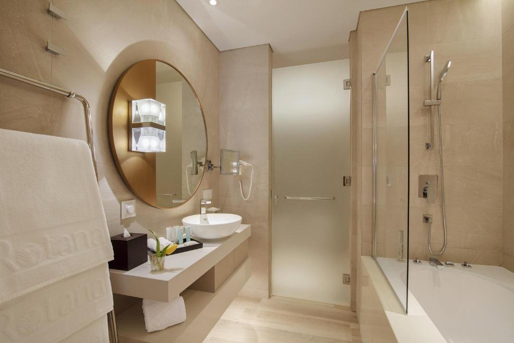 City View Studio - Twin Beds - Image 5