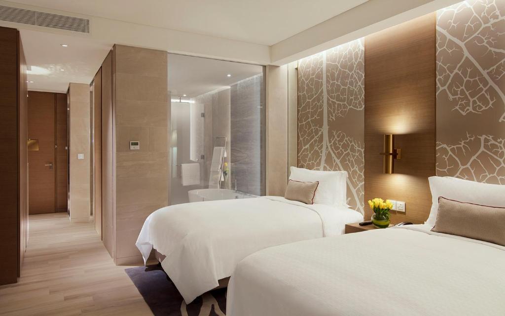 City View Room - Twin Beds - Image 1