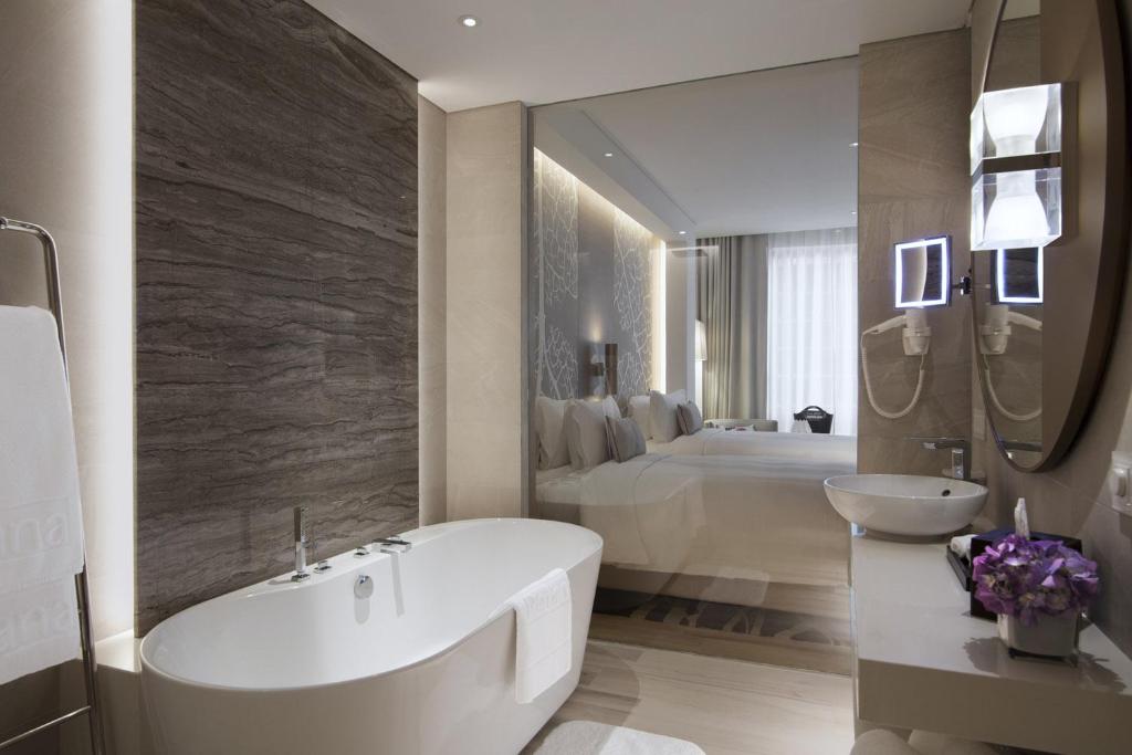 City View Room - Twin Beds - Image 2