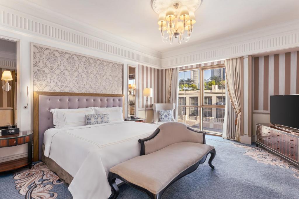 Empire Suite - Image 5