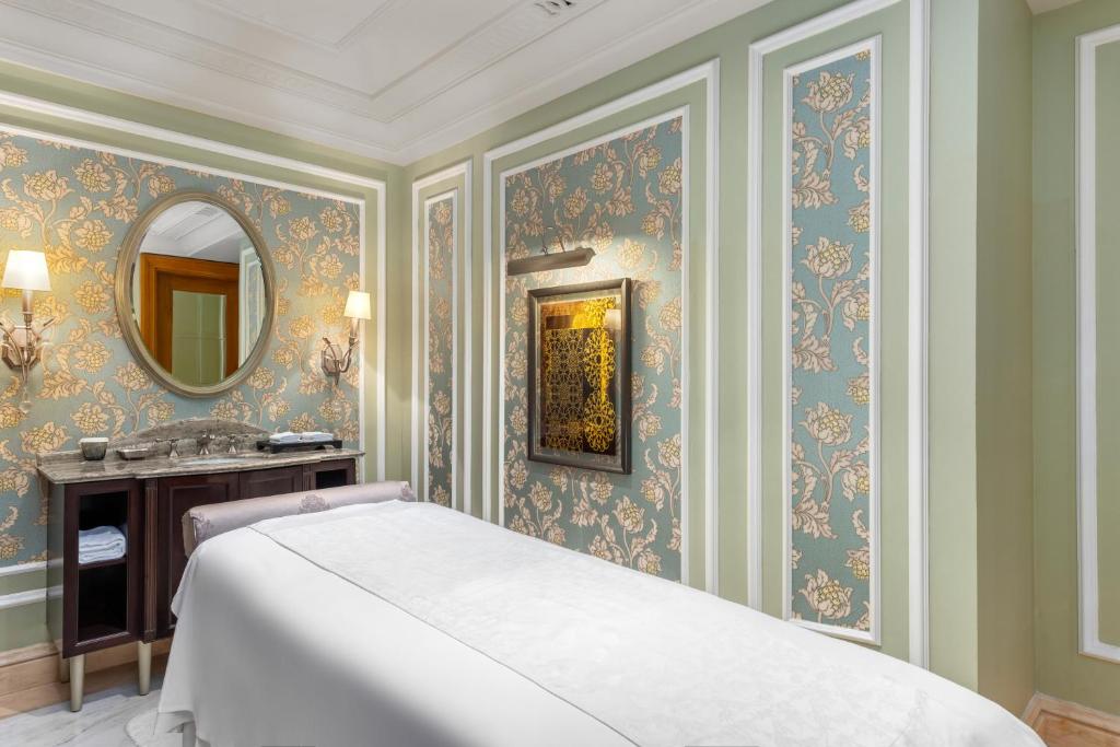 Grand Suite - Image 4