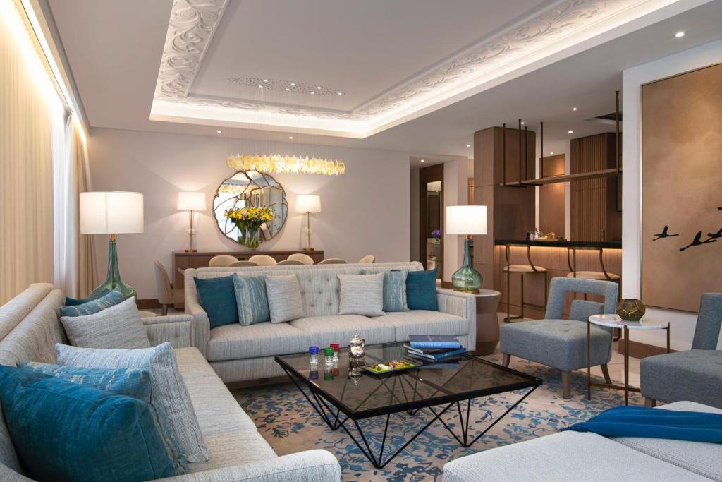 Three Bedroom Suite - City View - Image 3