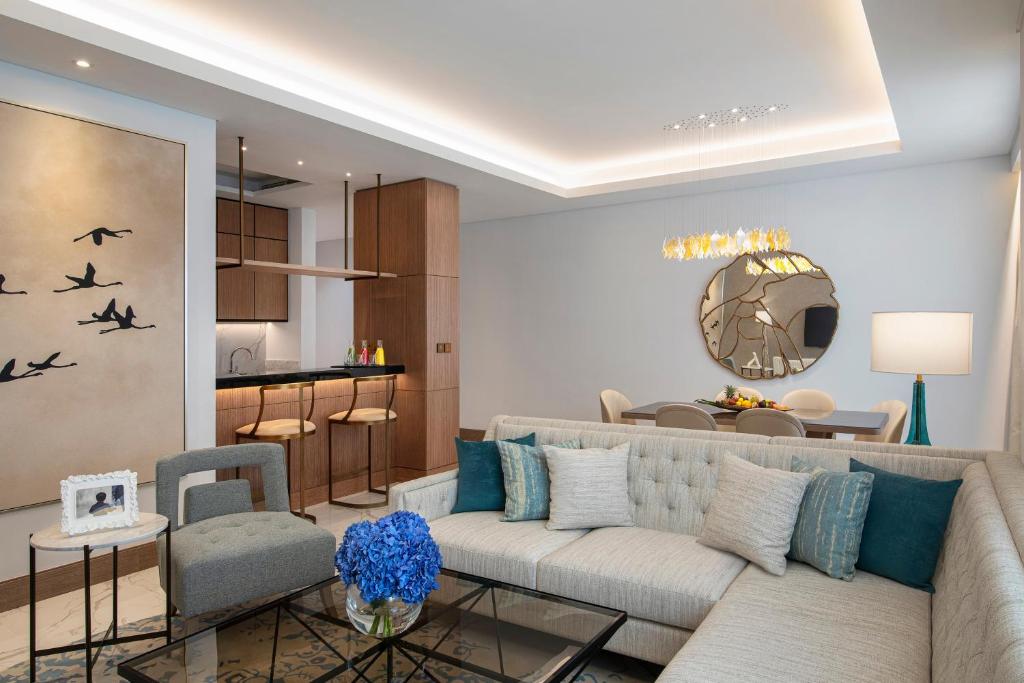 Two Bedroom Suite - City View - Image 8