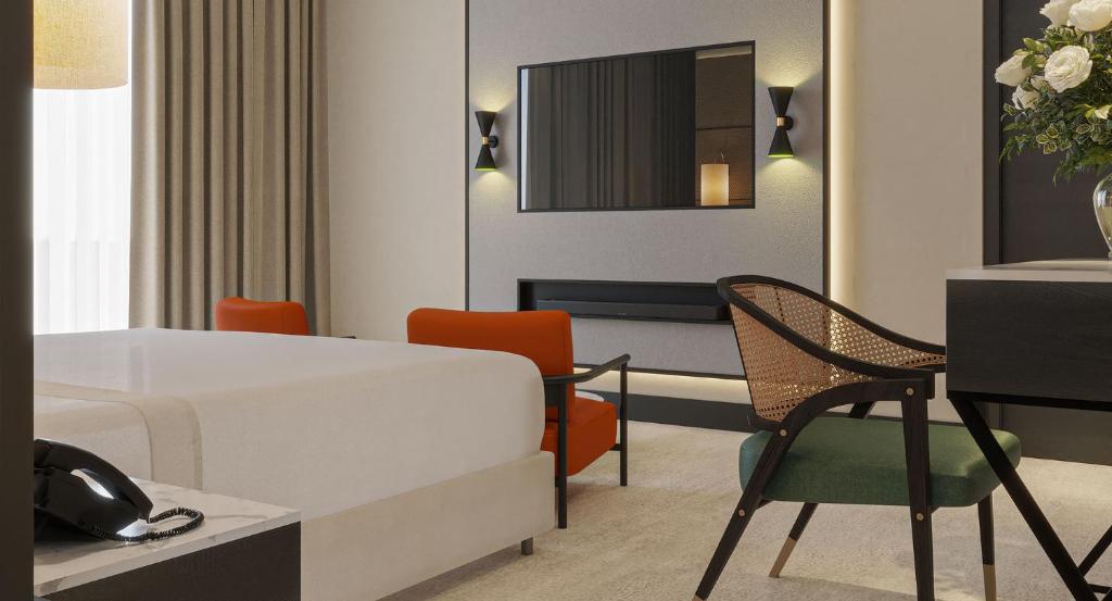 Luxury Suite - Image 6