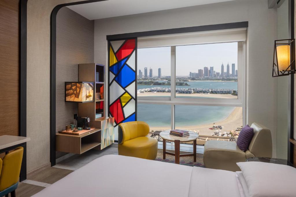 King Room with Sea View - Image 1
