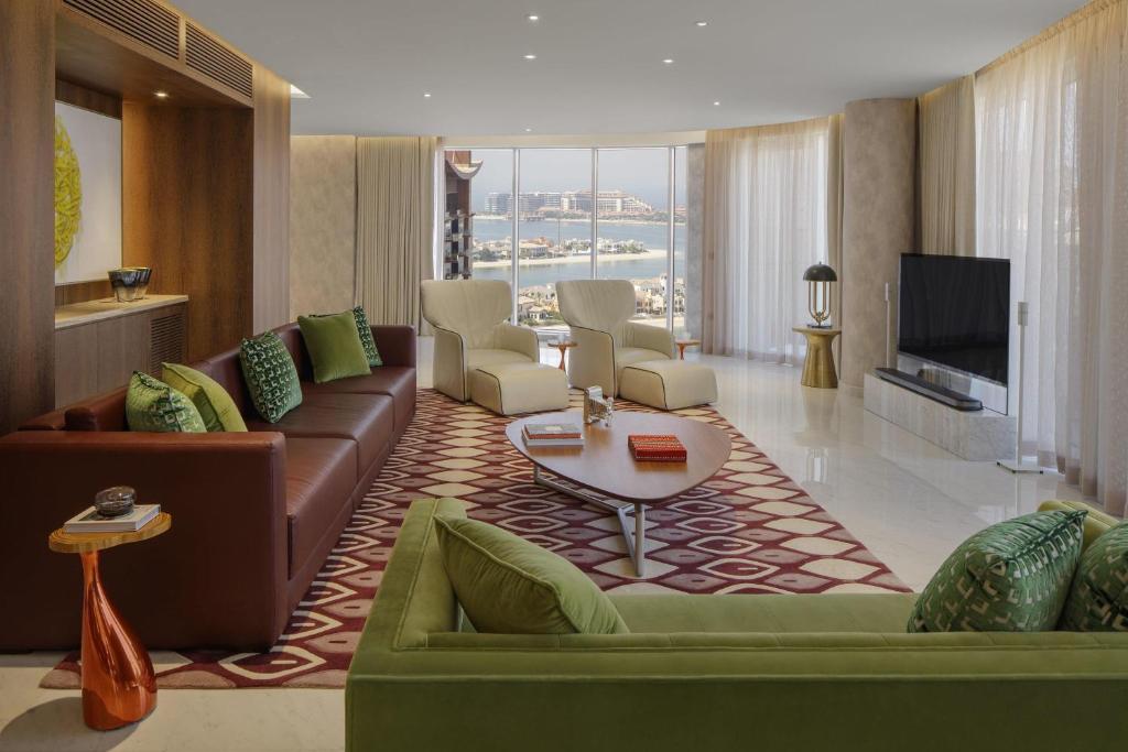 Two-Bedroom Royal Suite - Image 1