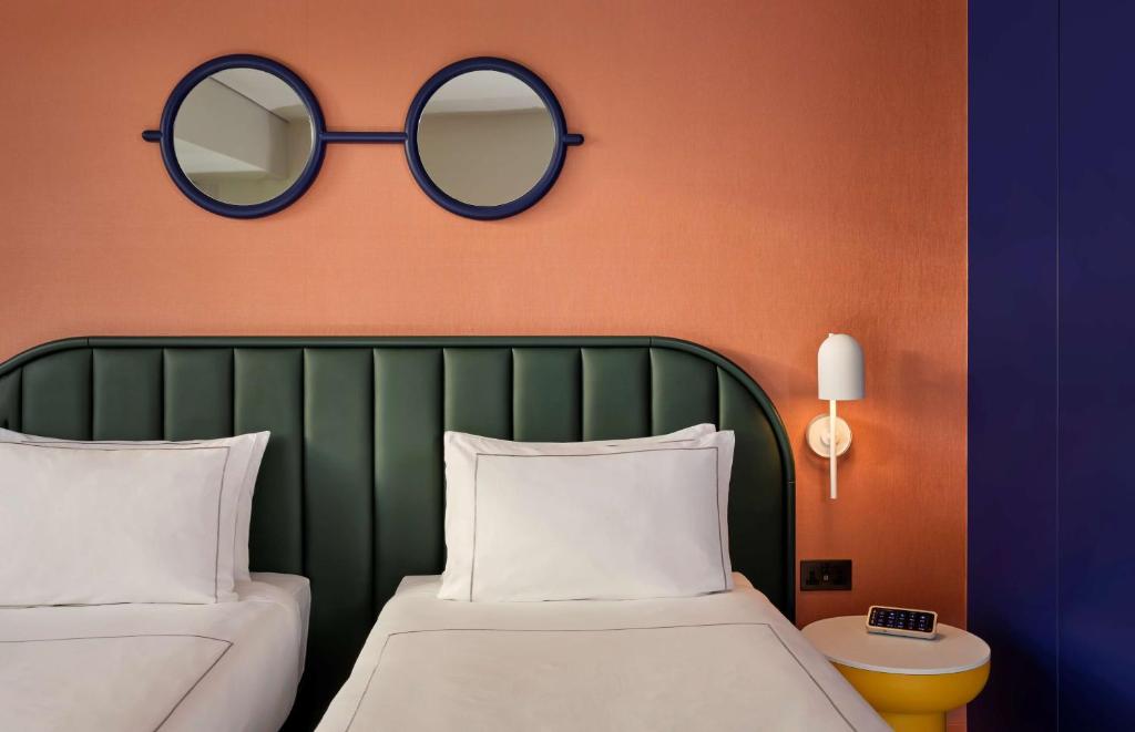 Art Room Skyline View Twin - Image 2