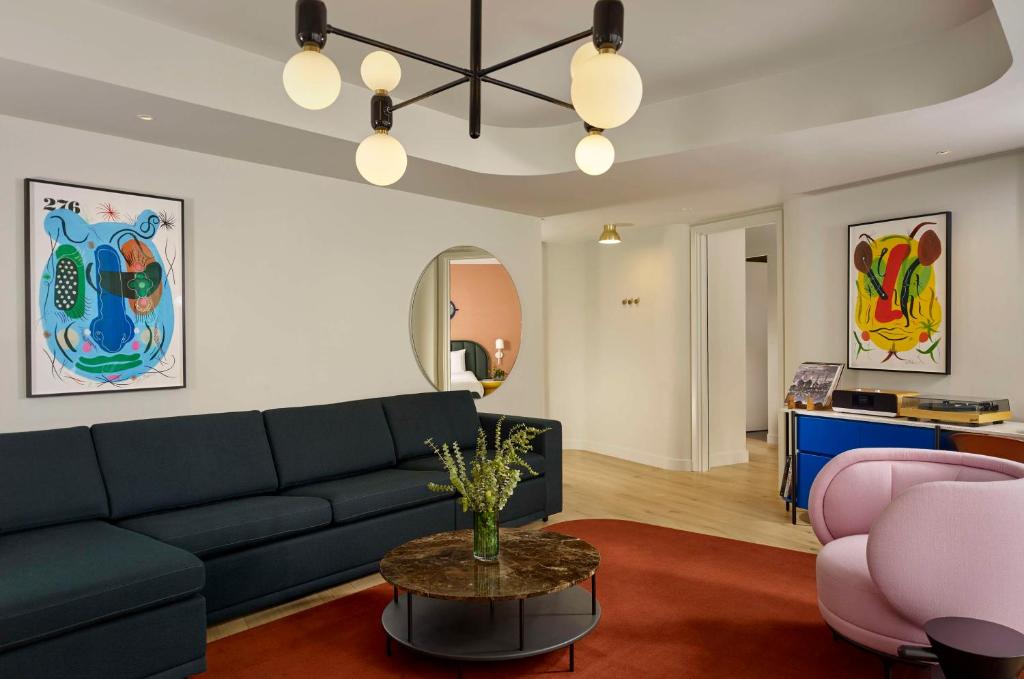 Junior Suite - Image 9