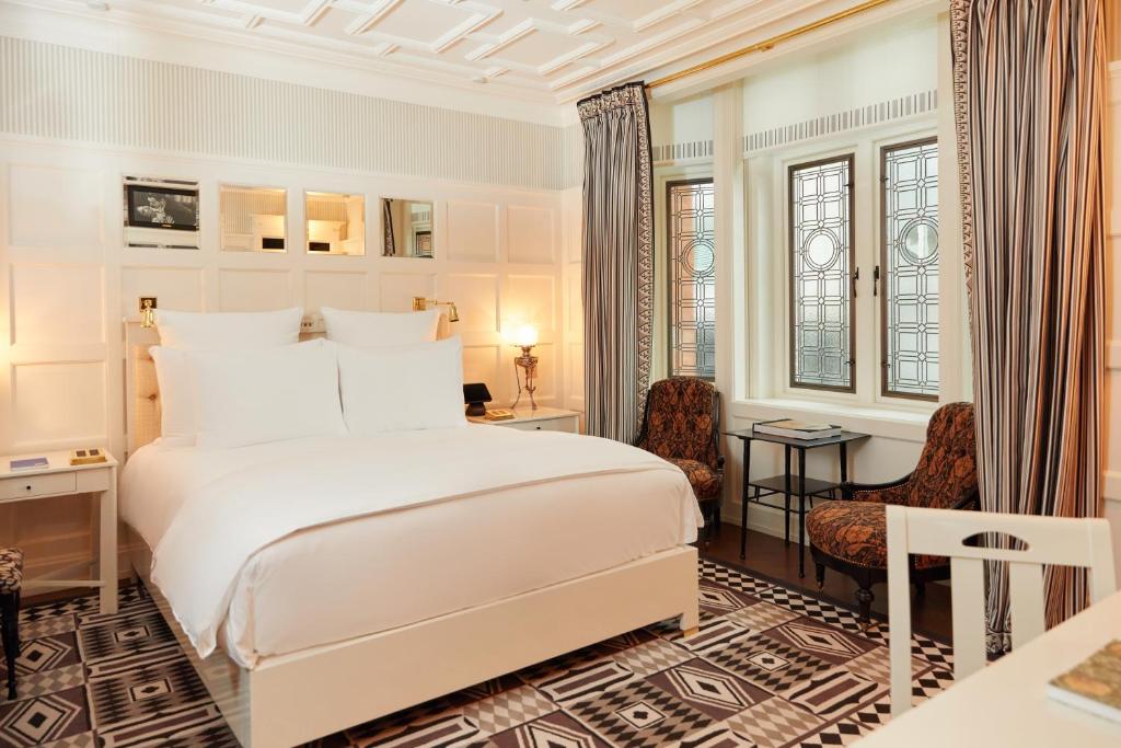 Deluxe Double Room - Image 1