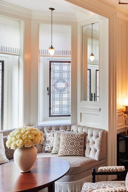 King Suite - Image 2
