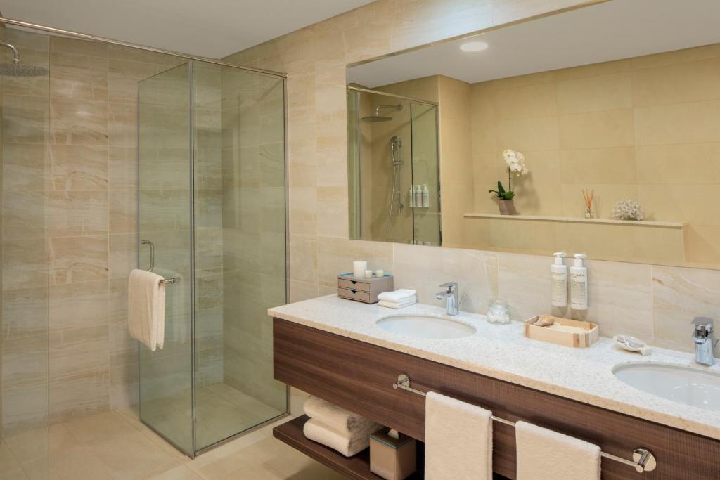 Superior Duplex Apartment - Image 2