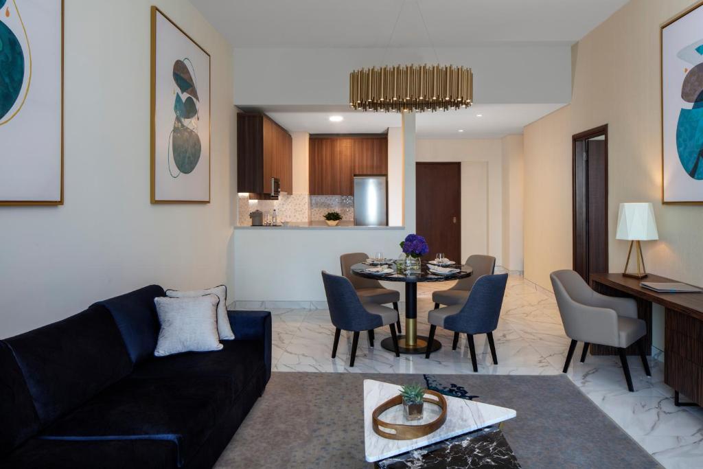 Superior One-Bedroom Apartment - Image 3