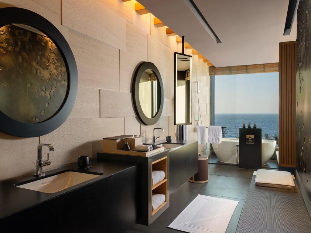 Family Suite - Image 1