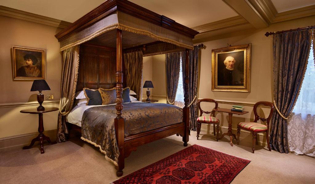 Deluxe Double Room - Image 5