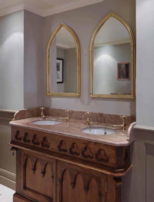 Deluxe Double with Terrace - Image 4