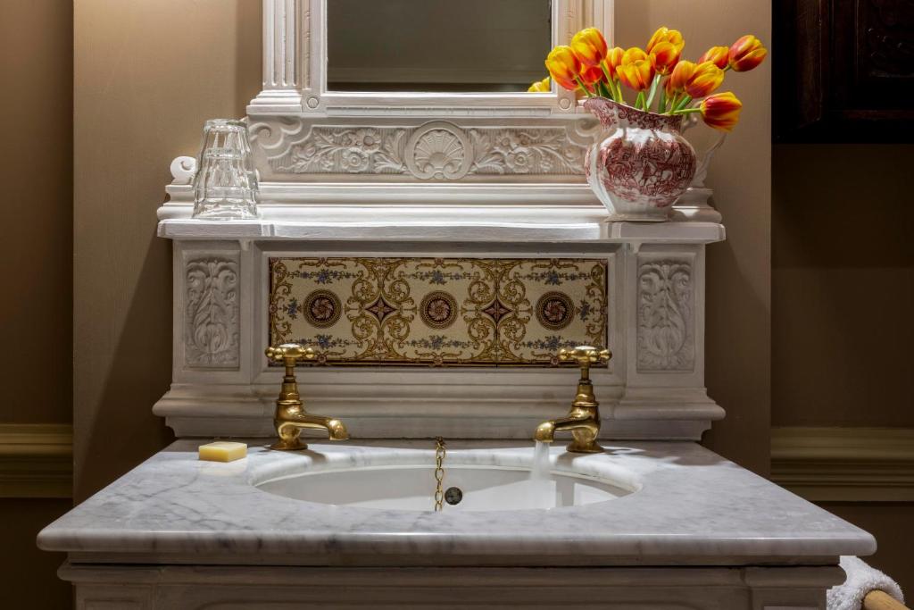 Junior Suite - Image 4