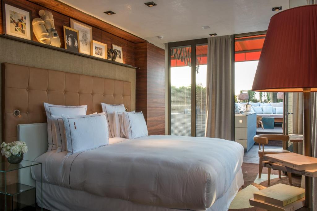 Two-Bedroom Suite - Image 4