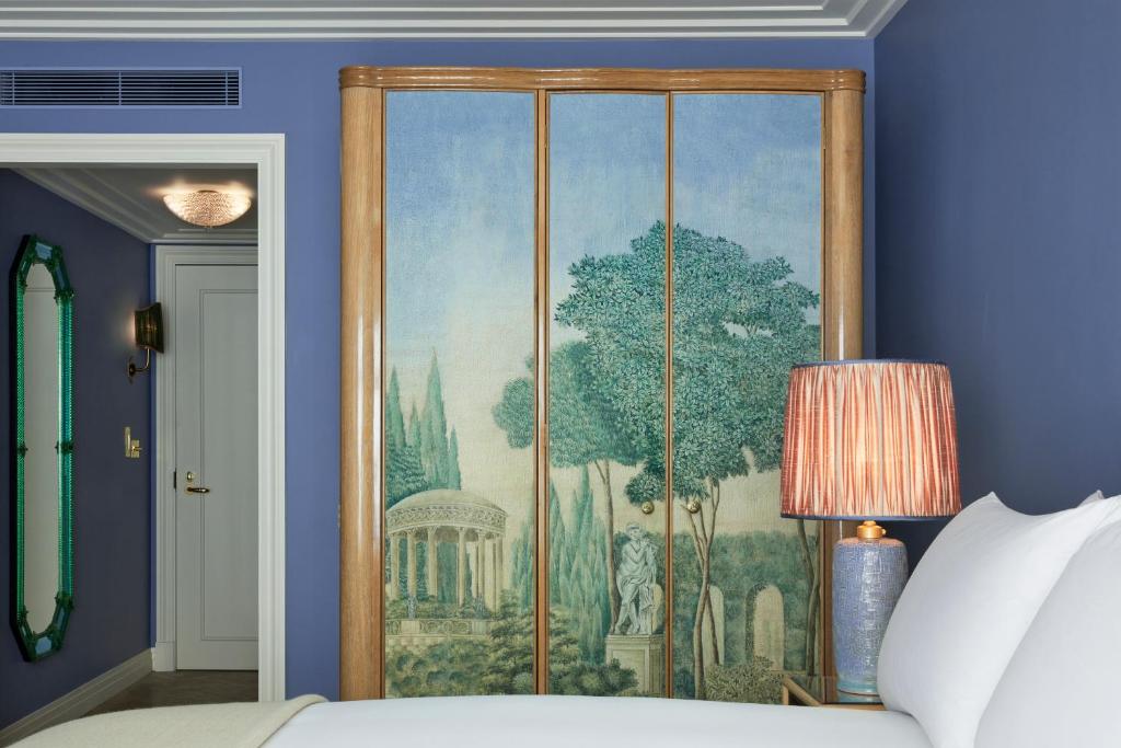 Luxury Room - Image 4