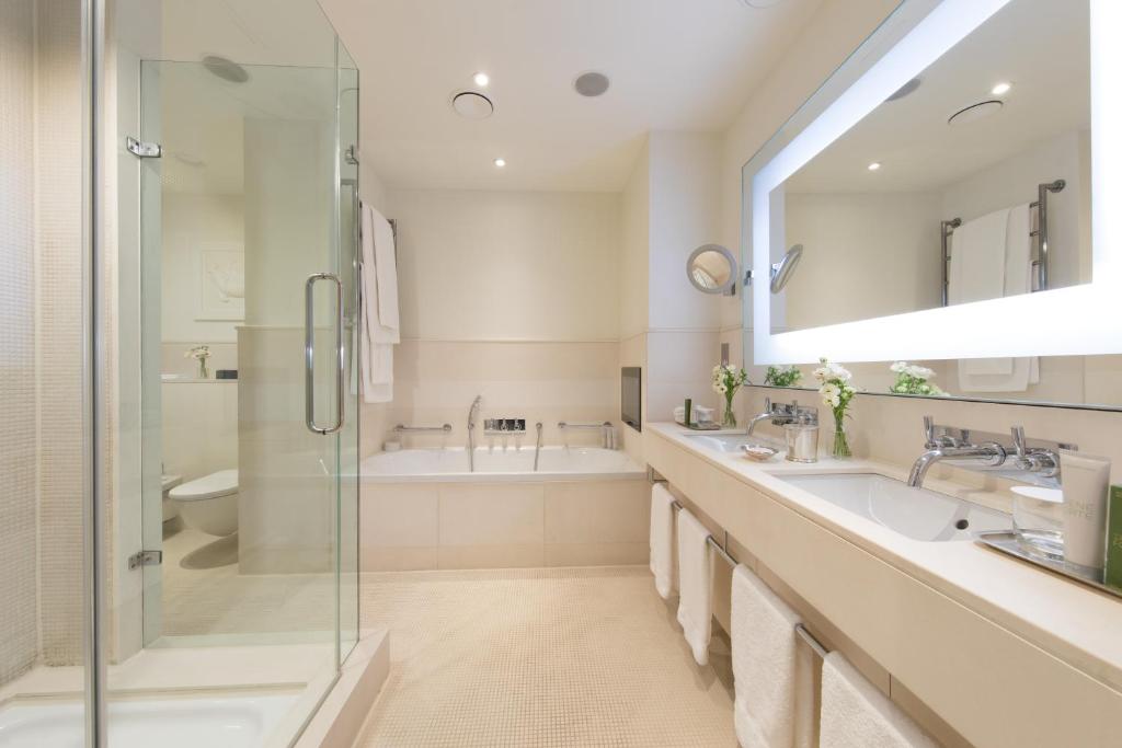 Classic Suite - Image 2