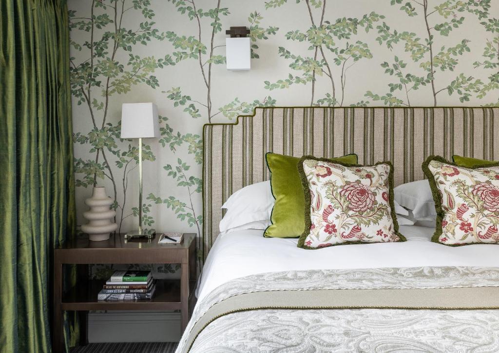 Superior King or Twin Room - Image 3