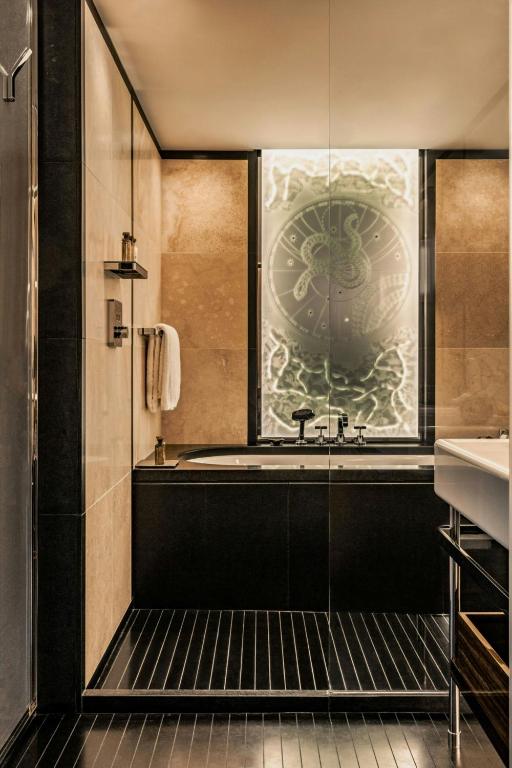 Junior Suite - Image 3