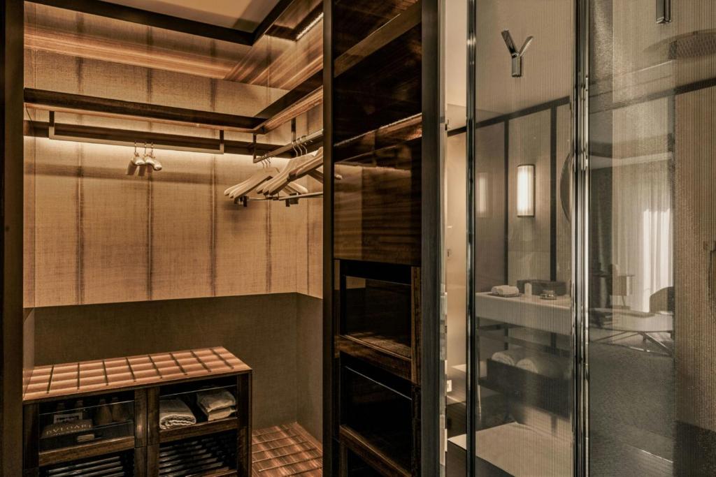 Junior Suite - Image 7