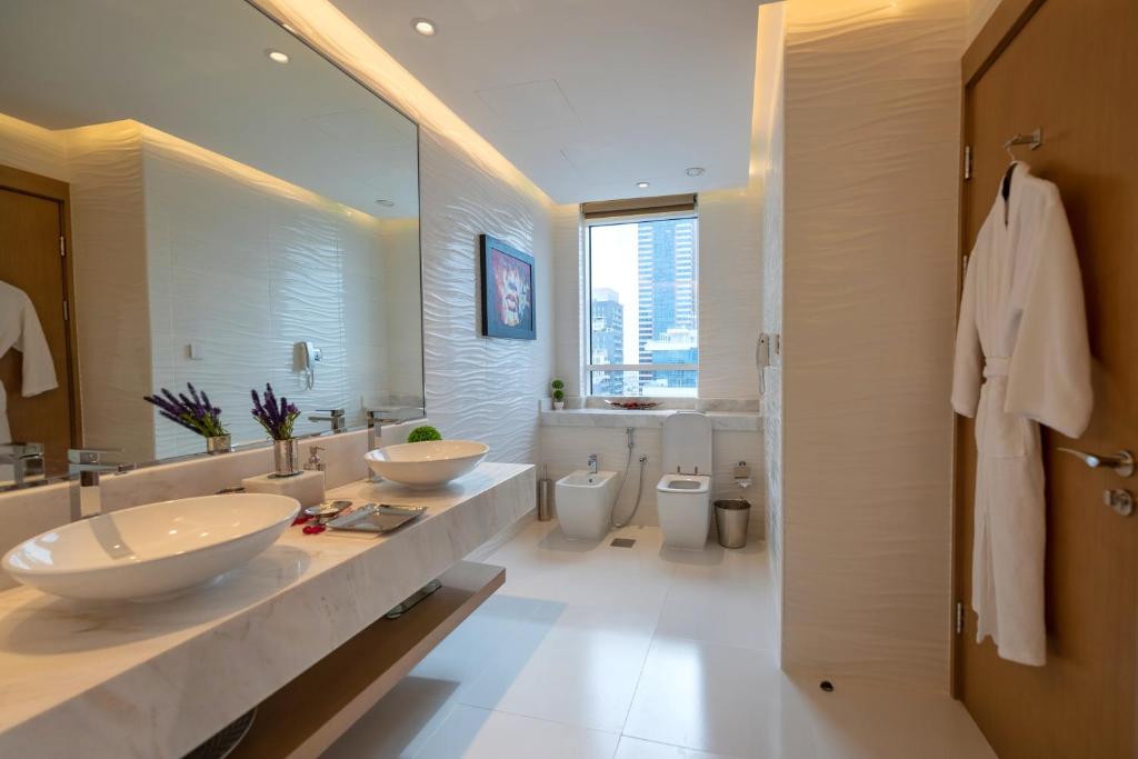 One bedroom Suite - Image 4