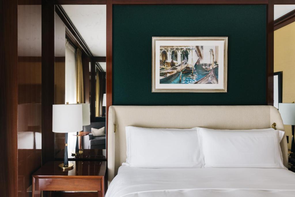 Deluxe City View King - Image 3