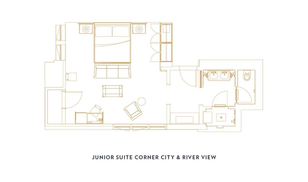 Junior Suite Corner City View - Image 6