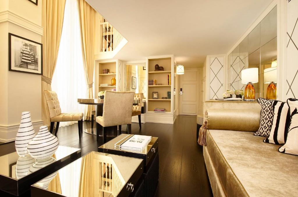 Executive Suite - Image 1