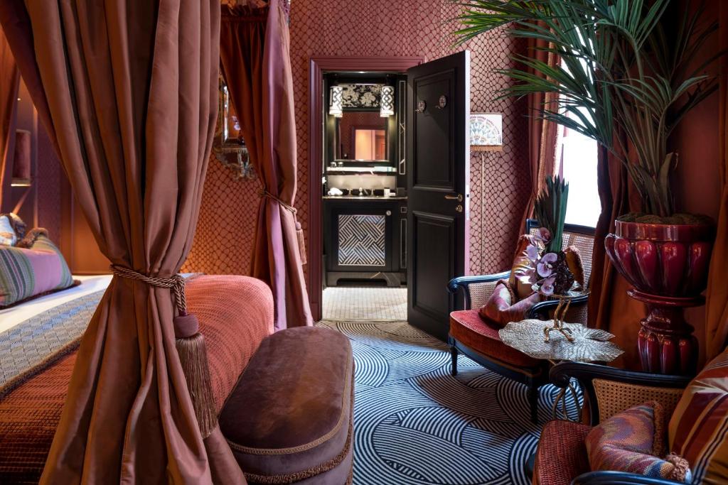 Grand Tour Suite - Image 3